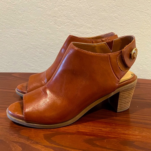 lindsay phillips Shoes - Brown Peep Toe Booties - 8.5 - Gently Used